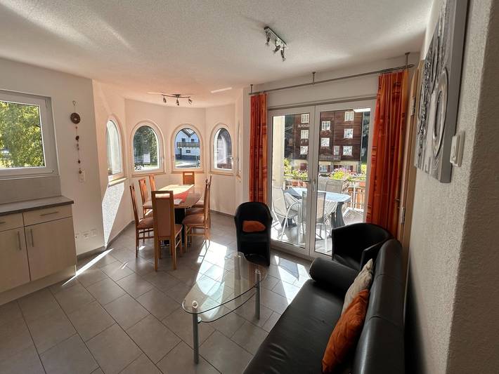 Ferienwohnung für 6 Personen, mit Balkon und Garten in Saas-Grund - 4