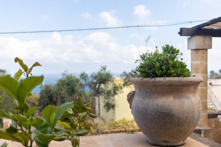 Geheel appartement, Appartement 'Appartamento Rosa' met zeezicht, privéterras en wifi in Marina Serra, Tricase