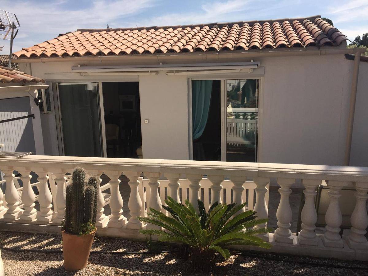 Appartement entier, Maison en rez de jardin - L'Écrin Provençal in Puget-sur-Argens, Côte méditerranéenne (France)