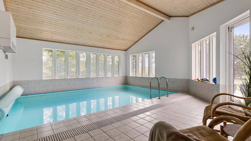 Casa de vacaciones para 10 personas, con sauna además de jardín y terraza - 1