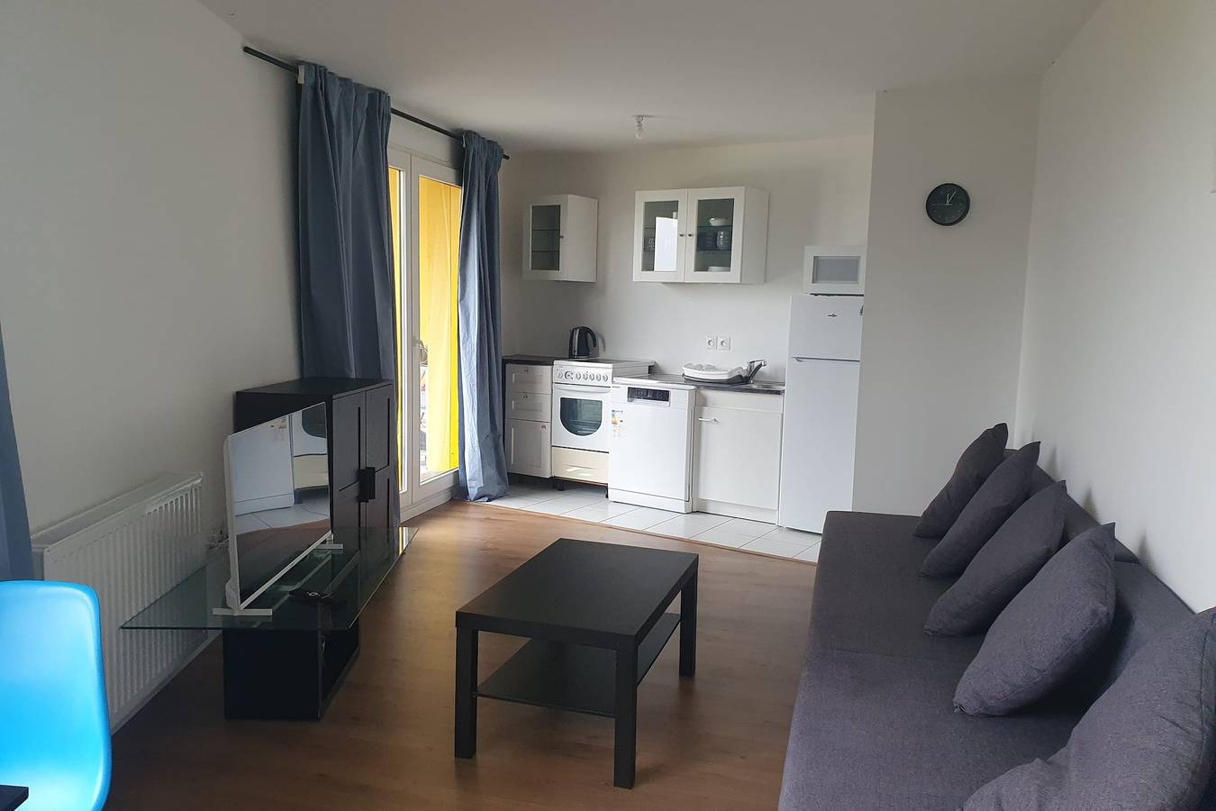 Entire apartment, Charming apt  with parking near Paris in Villejuif, Val-de-Marne