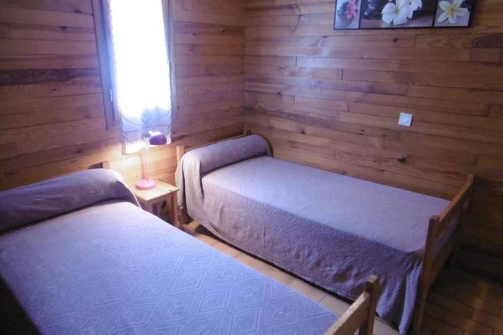 Location de vacances pour 6 personnes, avec jardin à Brocas - 3