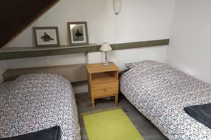 Gîte pour 4 personnes, avec jardin et terrasse, animaux acceptés à Plonévez-du-Faou - 4