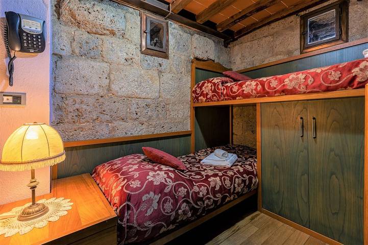 Geheel appartement, Torre Salvucci - Originele toren van de Xiisec in San Gimignano / terras met uitzicht op de stad in San Gimignano, Provincie Siena
