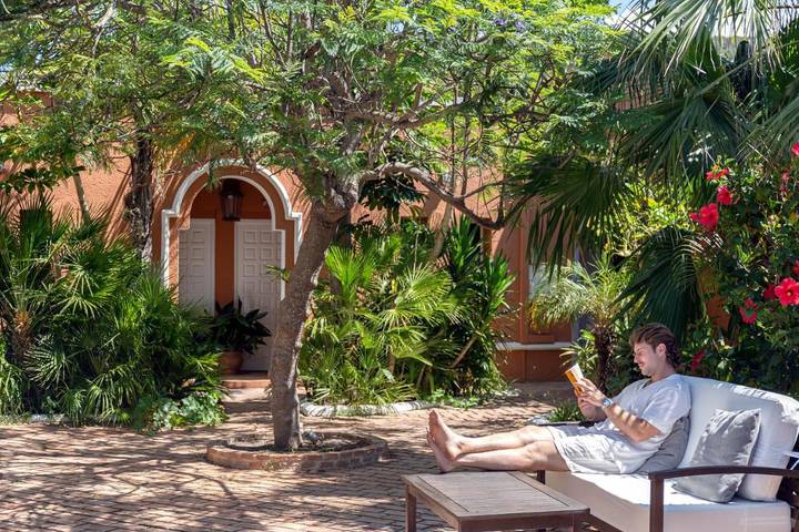 Hotel für 2 Personen, mit Pool und Garten - 1