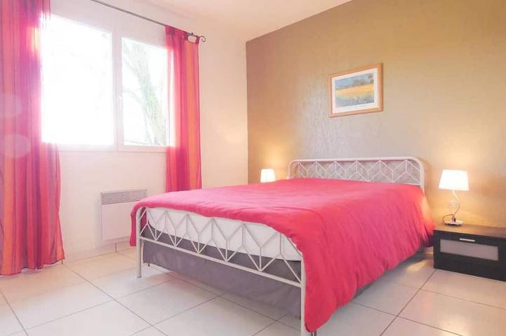 Location de vacances pour 6 personnes, avec jardin à Herm - 4