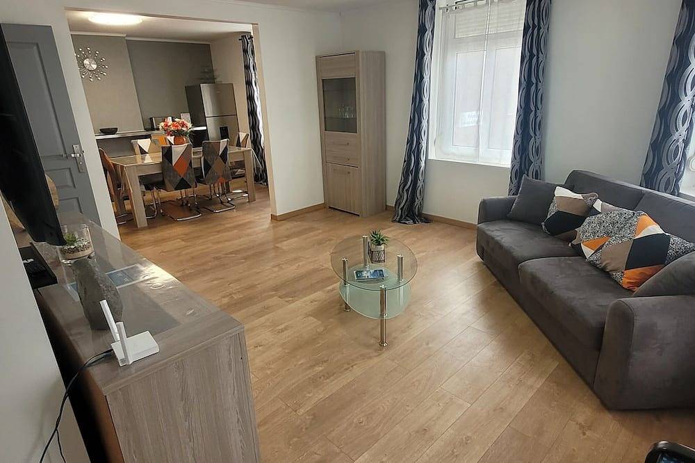 Geheel appartement, Aiscal - Appart Hotel 70m2 for 6 people - Arrival 24/24h digicode access in Calais, Calais en omgeving