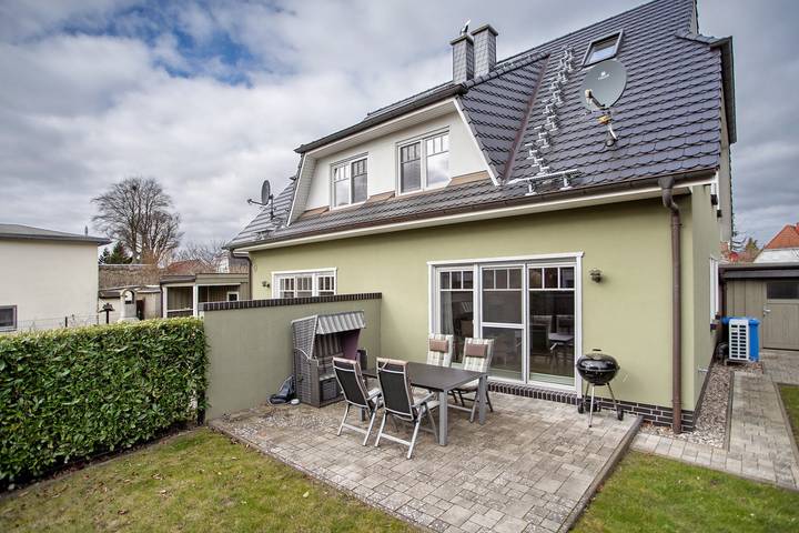 Ferienhaus für 6 Personen, mit Garten und Sauna in Zingst