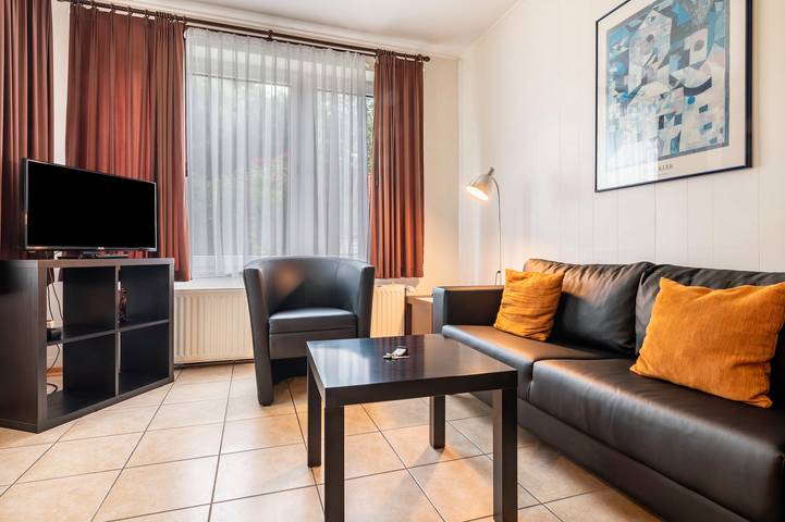 Ferienwohnung für 2 Personen, mit Sauna und Garten, kinderfreundlich in Döse - 2