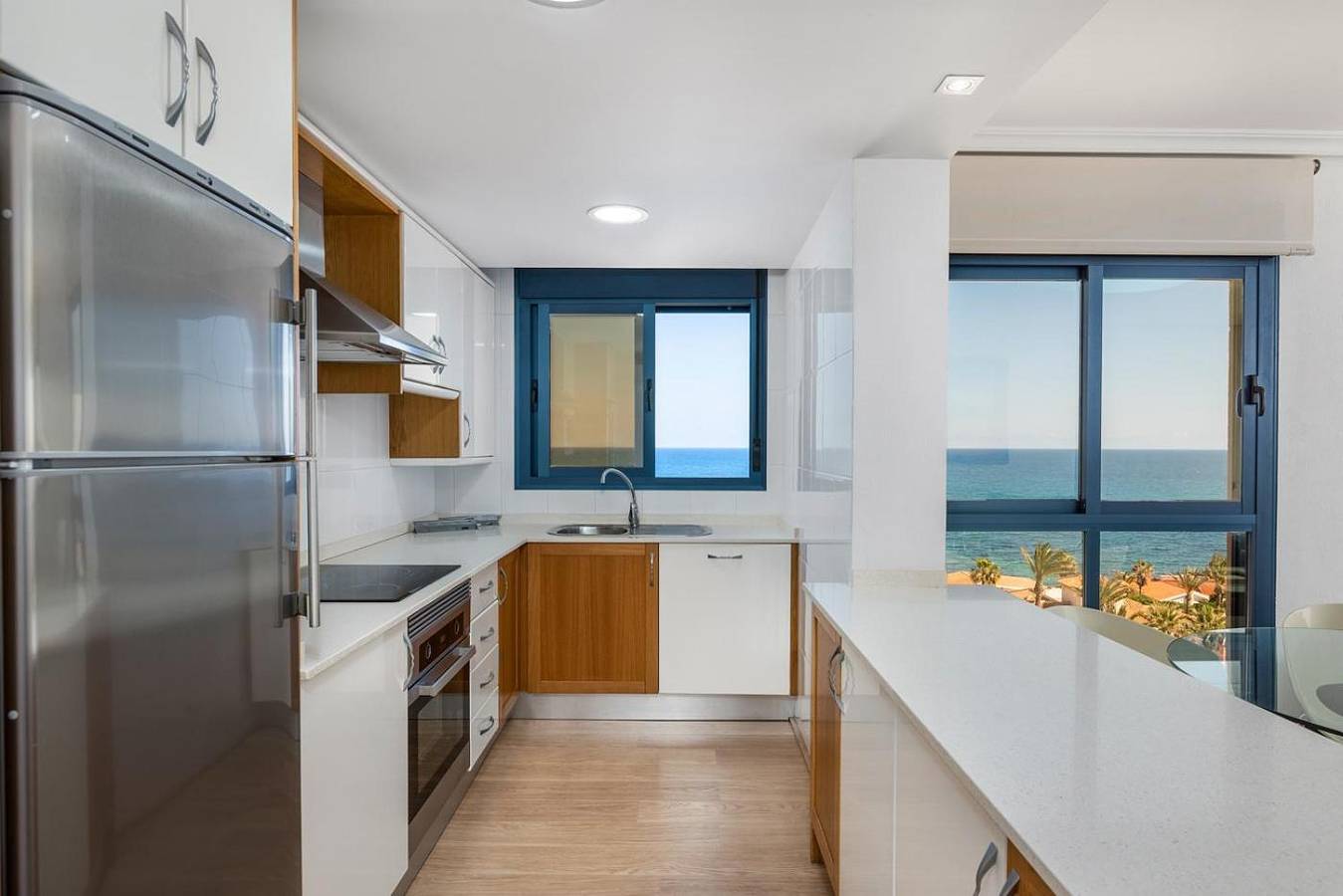 Apartamento entero, Apartamento 'Vista Al Mar, Traumhafter Meerblick' con vistas al mar, Wi-Fi y aire acondicionado. in Mar Azul Torrevieja, Torrevieja