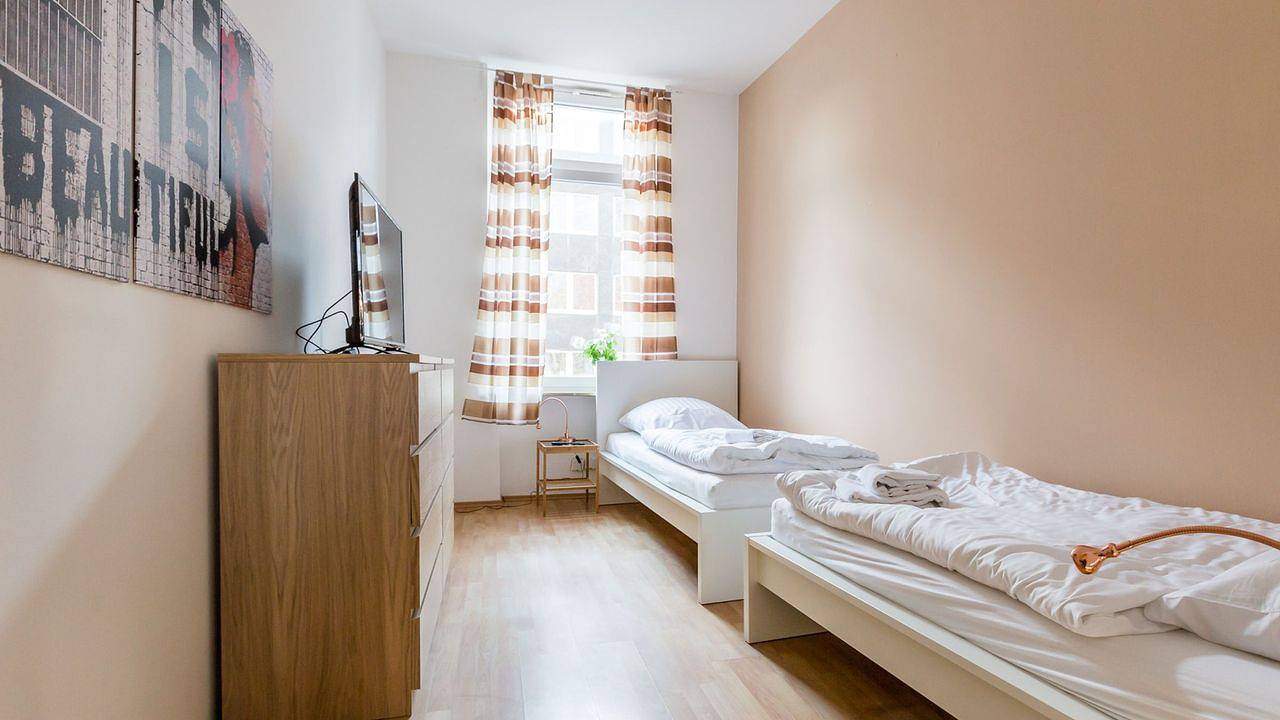 Geheel vakantieappartement, Vakantieappartement voor 5 personen in Oberbilk, Düsseldorf