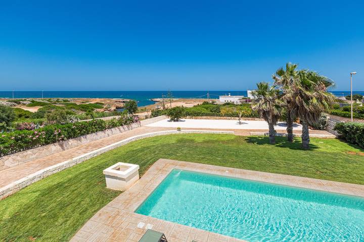 Villa Vela by Perle di Puglia in Torre Santa Sabina, Carovigno