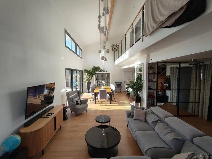Chalet para 10 personas, con jardín y piscina - 1
