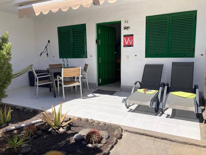 Apartamento para 5 personas, con Terraza y Jardín además de Piscina y Vistas en Los Lagos