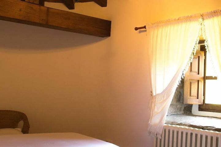 Appartement entier, Studio-Salle de bain privée in Vega de Pas, Chaîne Cantabrique