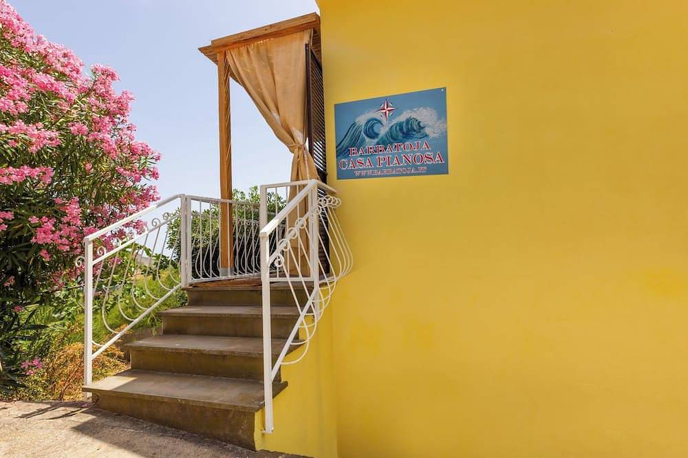 Ganze Wohnung, Zweizimmerwohnung  Erdgeschoss in Spiaggia Fetovaia, Campo nell'Elba
