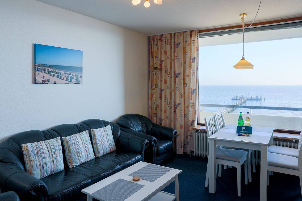 Ganze Wohnung, Direkt am Meer, näher dran geht nicht! in Wyk auf Föhr (Stadt), Wyk auf Föhr