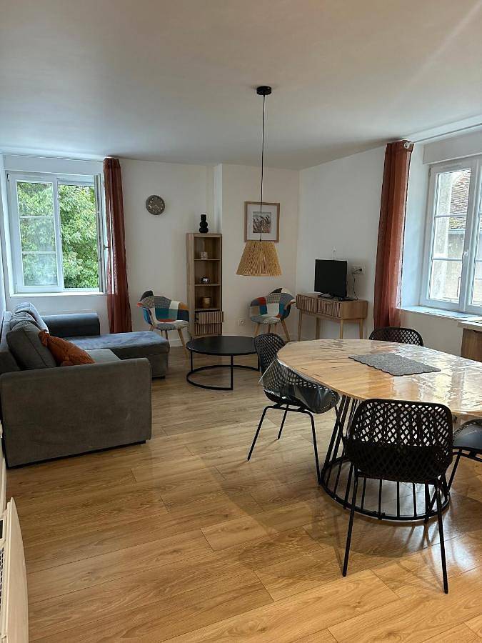Ferienwohnung für 7 Personen in Doyenné de Besançon