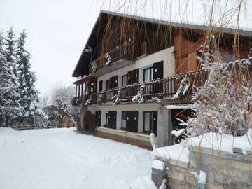 Location de vacances pour 6 personnes, avec balcon, animaux acceptés à Saint-Léger-les-Mélèzes