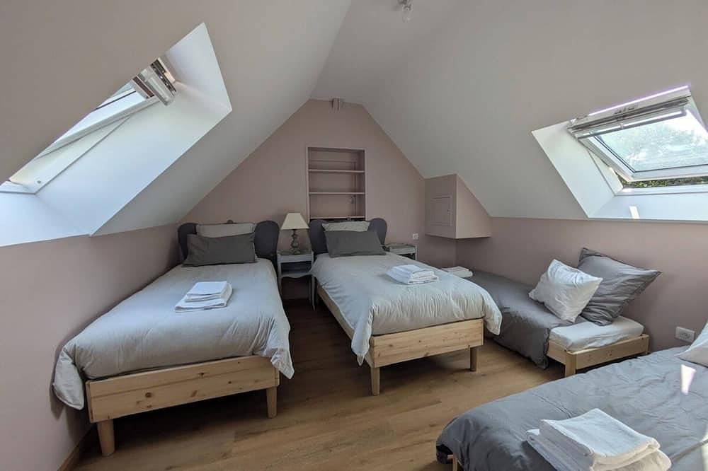 Manoir Saint Joseph - Gîte Brennus in Sens, Yonne