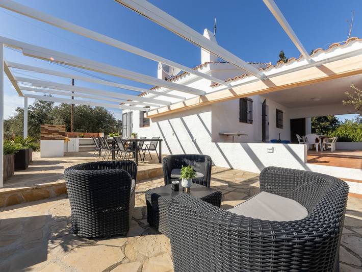 Location de vacances pour 8 personnes, avec jardin ainsi que balcon et vue à L'Ampolla - 3