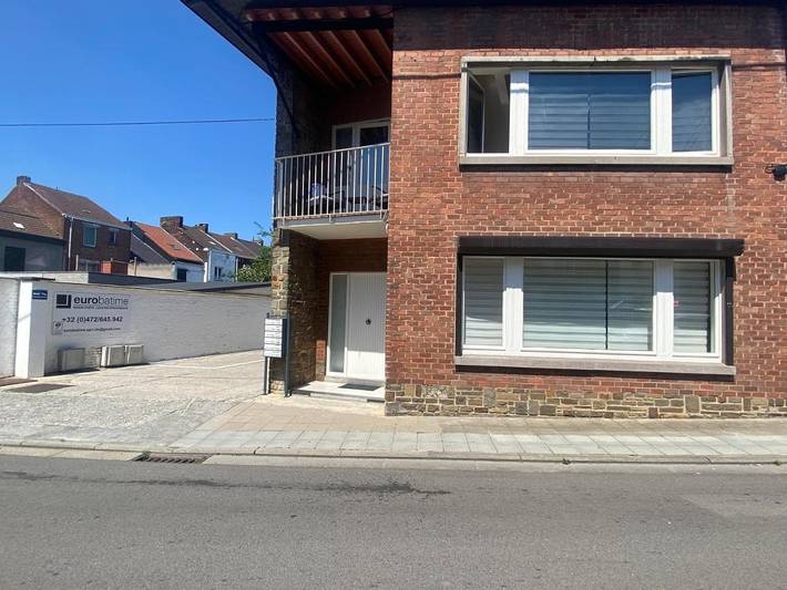 Gîte pour 2 personnes, avec terrasse dans Montignies Sur Sambre - 2