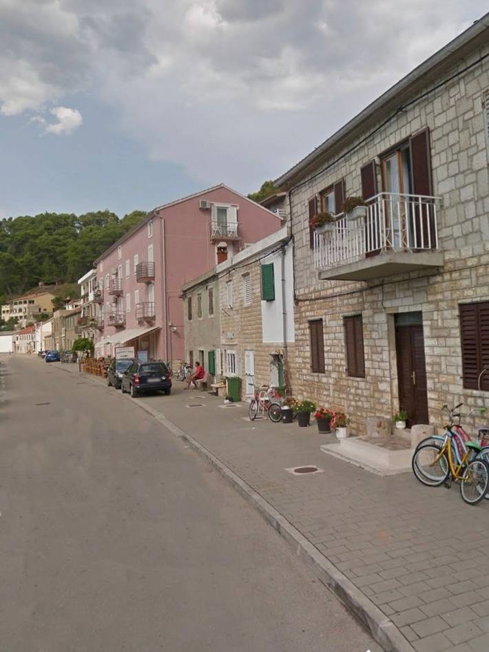 Ganze Wohnung, 1-Zimmer-Ferienwohnung mit Terrasse und Meerblick Novigrad -a in Novigradsko More, Zadar