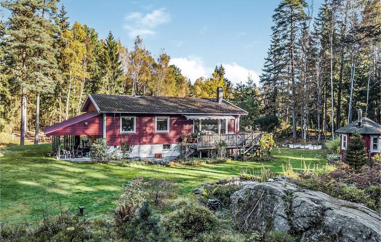 Ferienhaus für 10 Personen, mit Terrasse und Garten sowie Sauna, kinderfreundlich in Bohuslän - 3