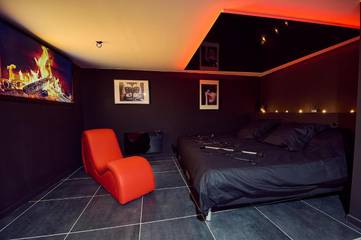 Hôtel pour 2 personnes, avec jacuzzi et terrasse à Tuchan