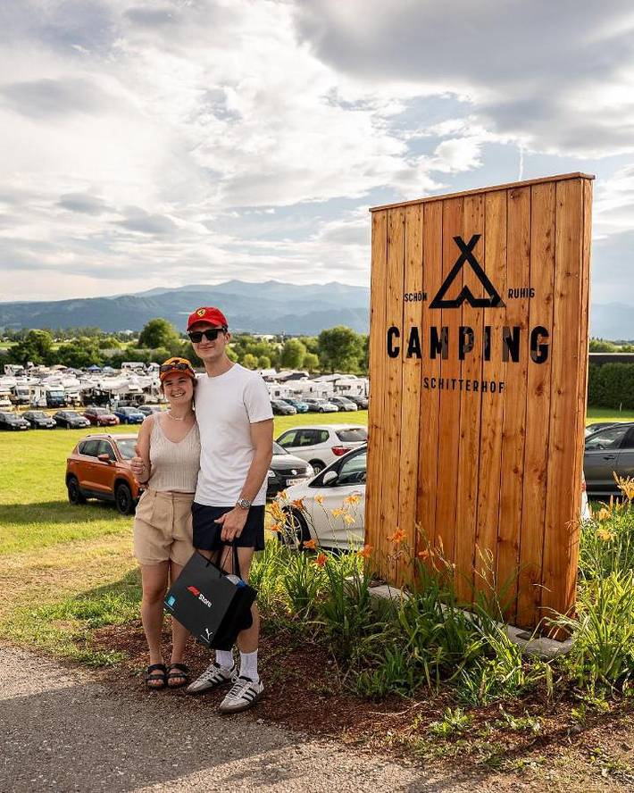 Camping für 6 Personen, mit Garten und Ausblick in Spielberg