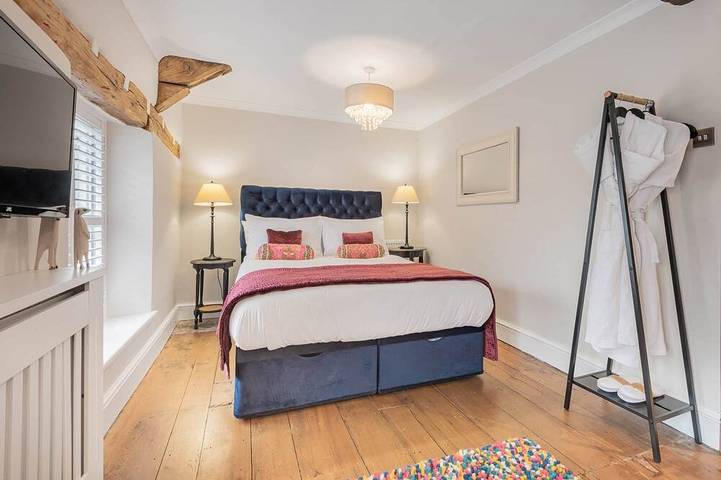 Salt Pie Cottage with Hot Tub - Kirkby Lonsdale in Yorkshire Dales National Park