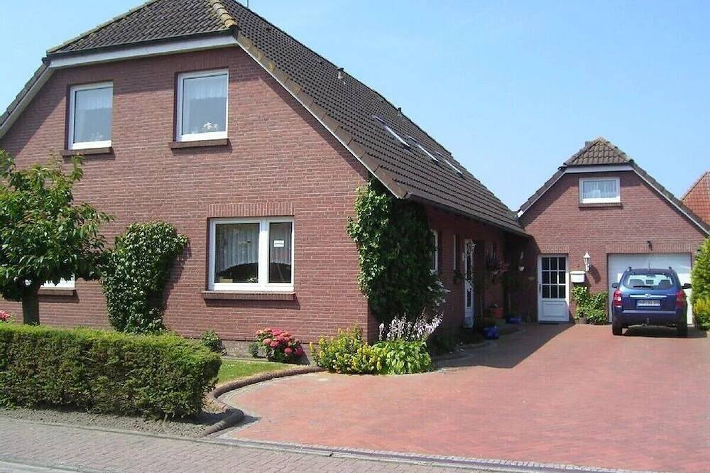 Ganze Wohnung, Apartment windward and leeward in Dornum (Stadt), Dornum