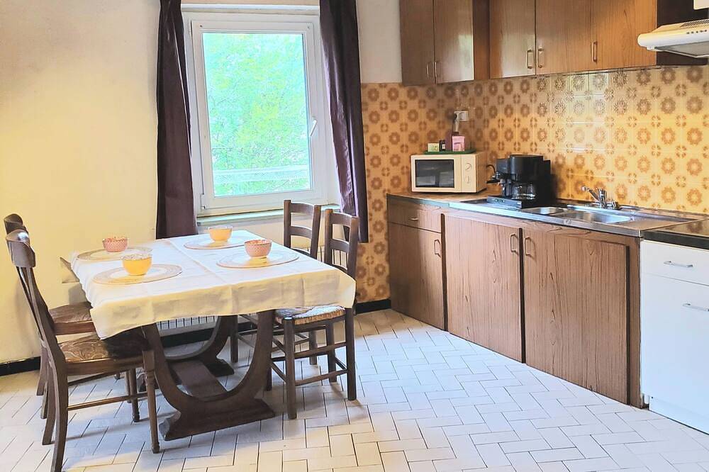 Apartamento entero, Apartment in Laguiole sur l' Aubrac  in Laguiole (Aveyron), Macizo Central