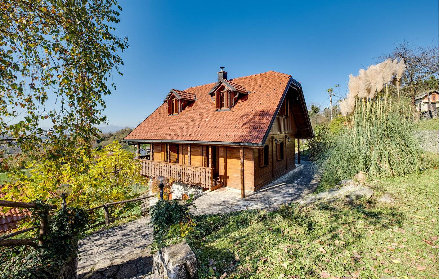Gezellig appartement met 2 slaapkamers, terras en barbecue, vlak bij de rivier de Kupa in Karlovac region