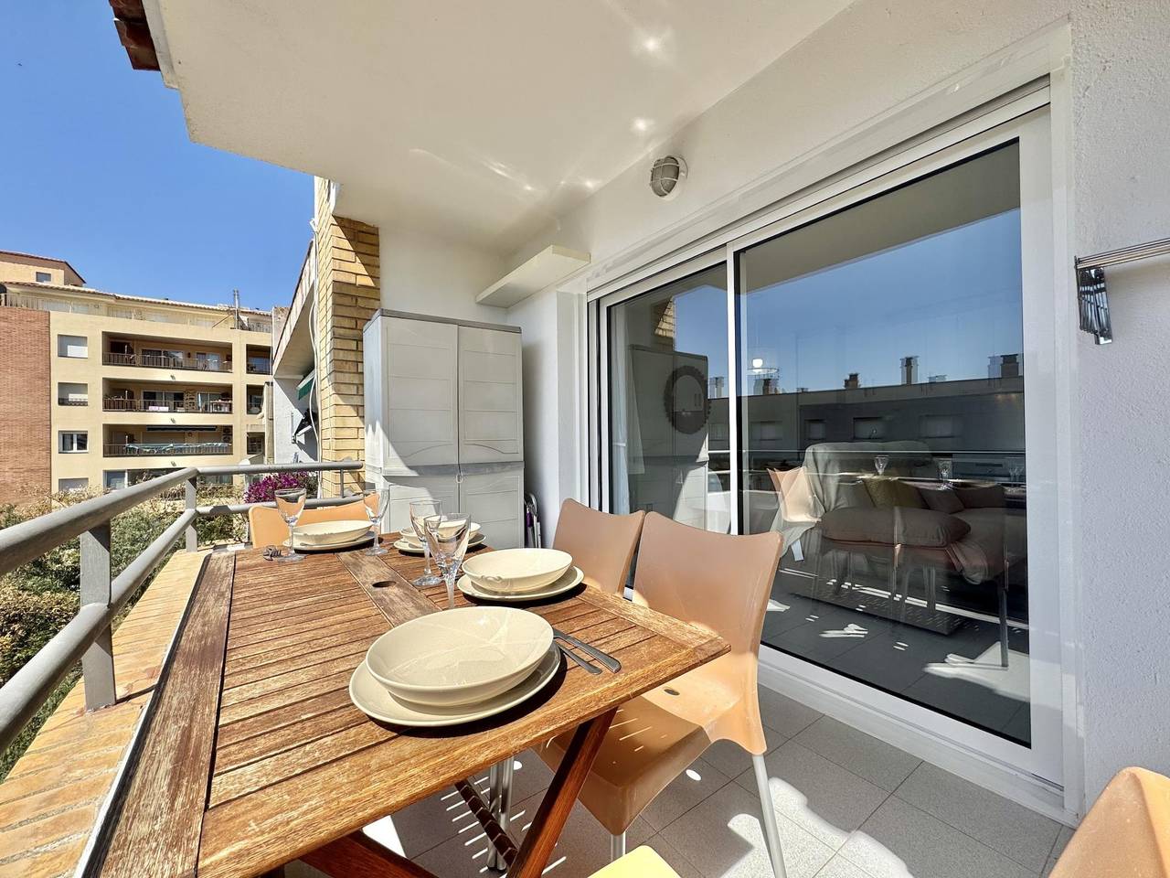 Ganze Ferienwohnung, Pr. Lovely apartment in Roses center in Roses Centre, Roses