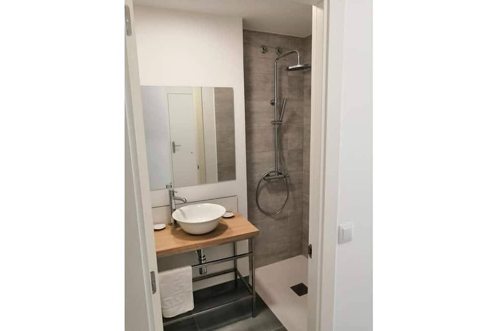 Entire apartment, Superior Sea View Apartment (Apt 2) in Combarro, Poio