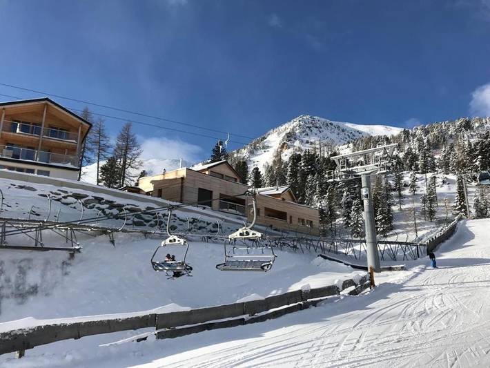 Ferienwohnung für 7 Personen, mit Ausblick und Terrasse sowie Seeblick