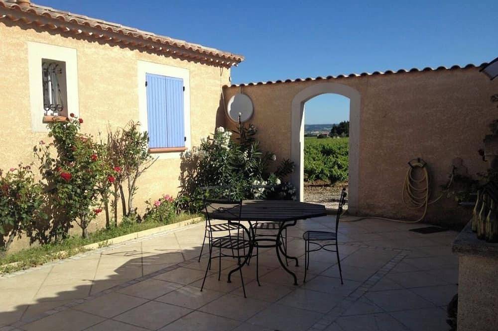 Villa 2 chambres avec piscine à Gigondas, animaux de compagnie acceptés in Gigondas, Vaucluse