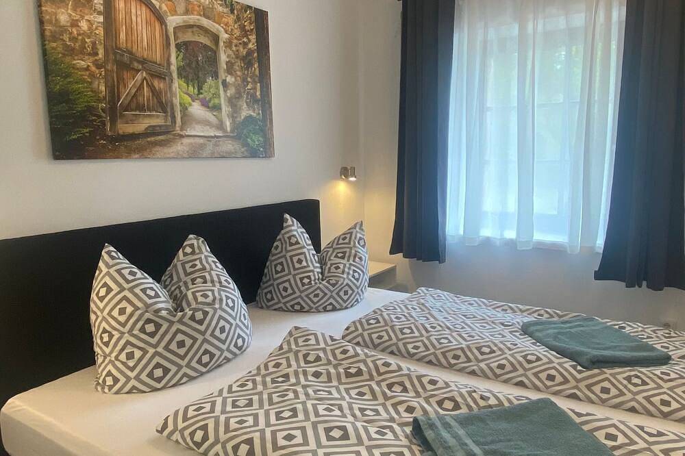 Ganze Wohnung, Ferienwohnung 1 - Brennerei Federow in Federow, Kargow