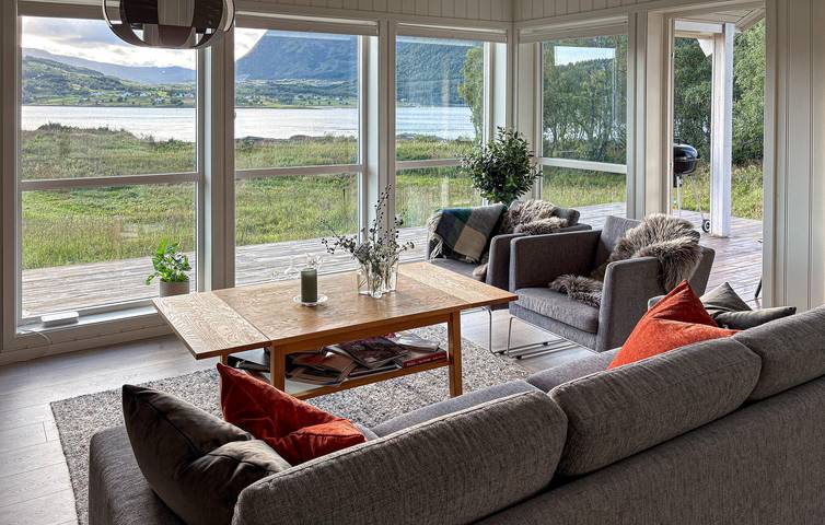 Ferienhaus für 5 Personen mit Garten in Vestfjorden