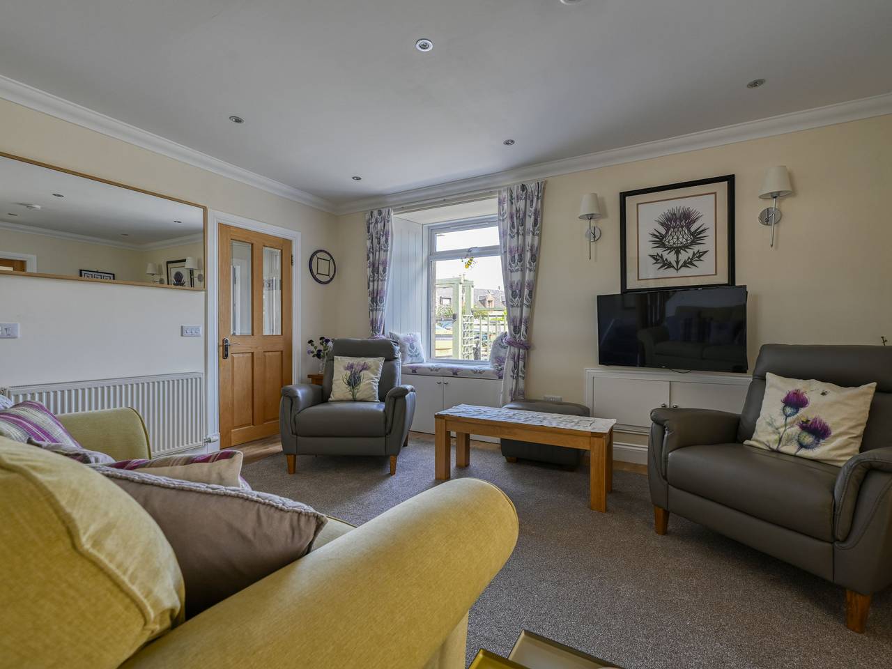 Thistle Cottage in Inverness, Highlands