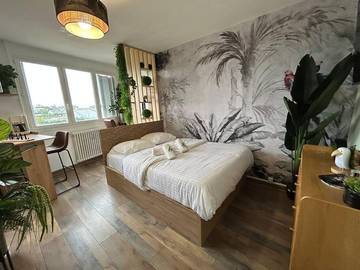 Gîte pour 2 personnes, avec vue dans Gare De Chartres