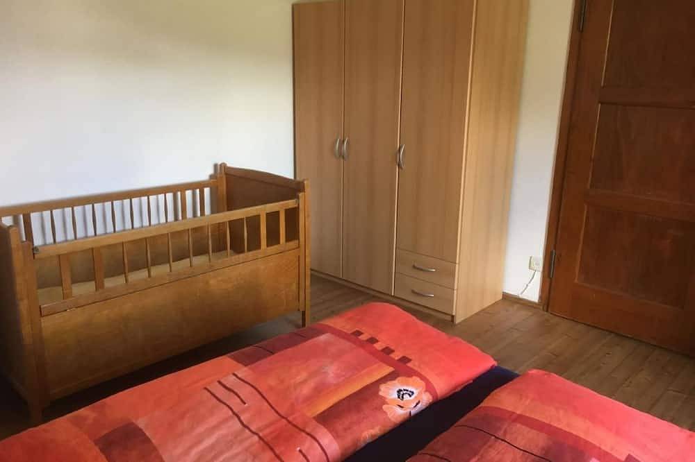 Ganze Wohnung, Tieroase Grünegg in Klingenzell, Eschenz