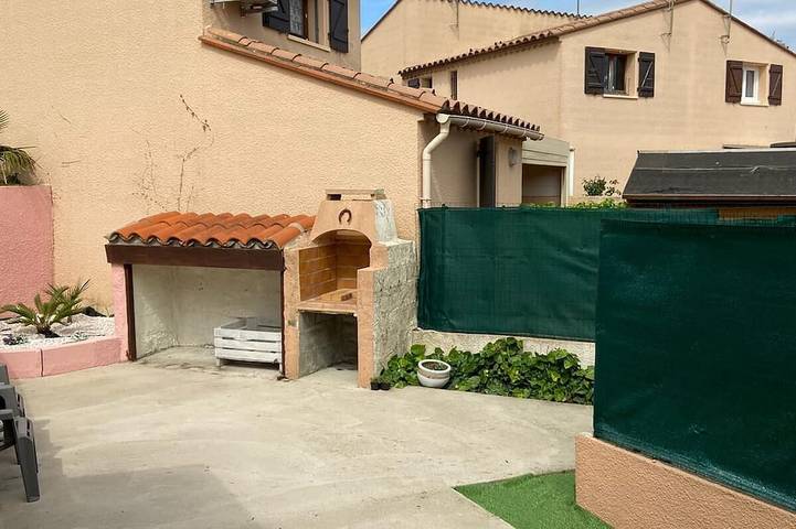 House 10 minutes walk from the beach in Saint-Cyprien-Plage, Saint-Cyprien