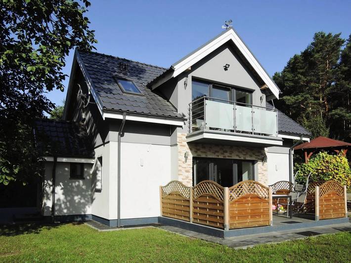 Casa rural para 7 personas, con Balcón además de Terraza y Jardín en Polonia