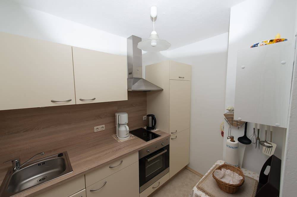 Ganze Wohnung, 3-Sterne Nichtraucherferienwohnung (40m2) in Bad Staffelstein 350m von der Therme entfernt in Bad Staffelstein, Oberes Maintal - Coburger Land