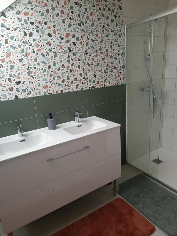 Location de vacances pour 4 personnes, avec terrasse et vue, animaux acceptés à Tremblay - 2