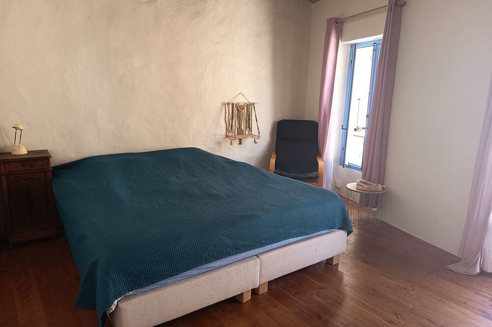 Authentic and charming village house with a view of the garrigue in Fitou, Mittelmeerküste (Frankreich)