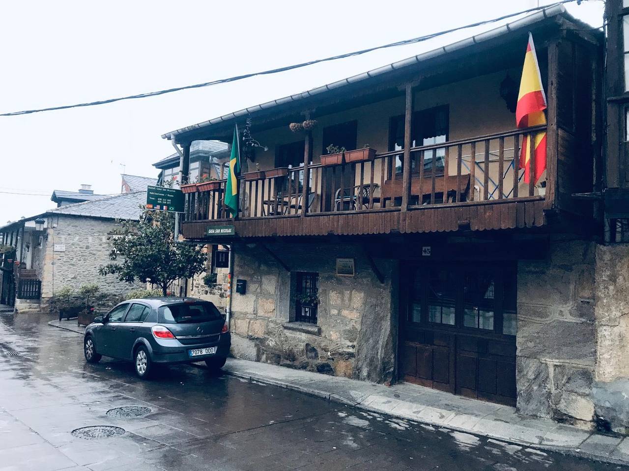 Maison spacieuse à Molinaseca avec vue sur la montagne in Molinaseca, El Bierzo