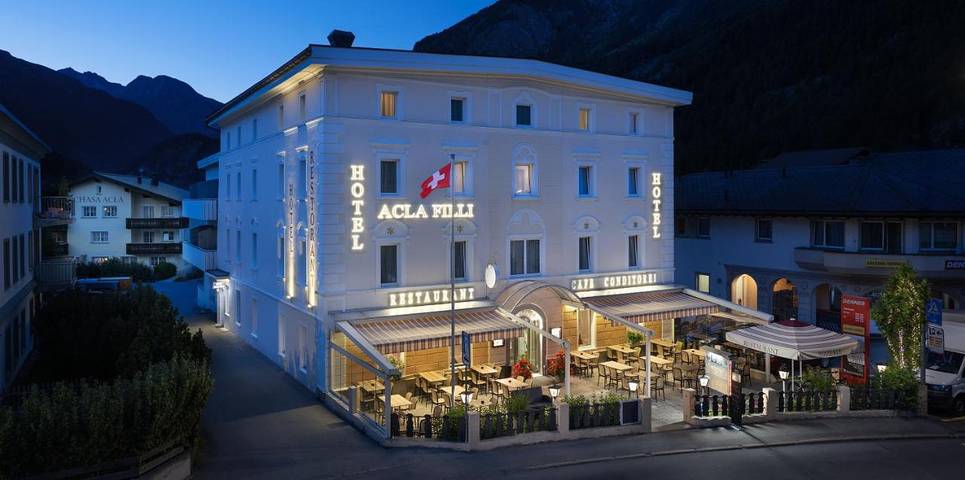 Hotel für 3 Personen, mit Terrasse und Garten in Zernez